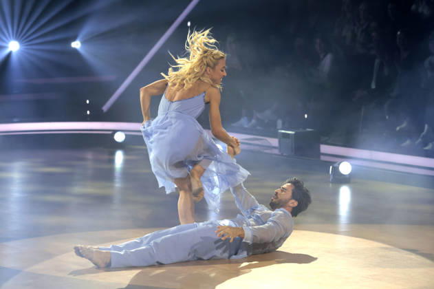 Jan Kittmann und Kathrin Menzinger in der neunten Live-Show der 19. Staffel der RTL-Tanzshow Let s Dance im MMC Coloneum. Köln, 08.05.2026