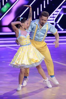 Gustav Schäfer mit Anastasia Maruster in der neunten Live-Show der 19. Staffel der RTL-Tanzshow Let s Dance im MMC Coloneum. Köln, 08.05.2026