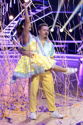 Gustav Schäfer mit Anastasia Maruster in der neunten Live-Show der 19. Staffel der RTL-Tanzshow Let s Dance im MMC Coloneum. Köln, 08.05.2026
