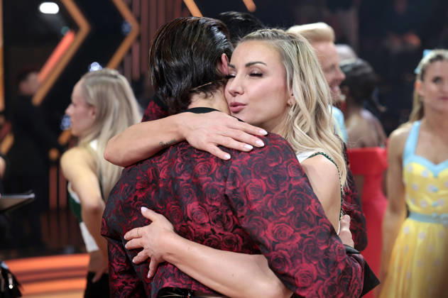 Joel Mattli und Anna-Carina Woitschack in der neunten Live-Show der 19. Staffel der RTL-Tanzshow Let s Dance im MMC Coloneum. Köln, 08.05.2026