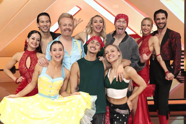 Malika Dzumaev, Joel Mattli, Mariia Maksina, Ross Antony, Milano, Anna-Carina Woitschack, Marta Arndt, Evgeny Vinokurov, Kathrin Menzinger und Jan Kittmann in der neunten Live-Show der 19. Staffel der RTL-Tanzshow Let s Dance im MMC Coloneum. Köln, 08.05.2026