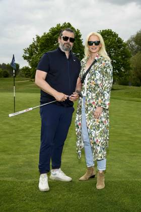 ABB PROMIGOLF - Franziska Knuppe und Ehemann Christian Moestl zu Gast beim ersten Charity Promi-AM Golfrunier zu gunstemn von Kinderwohl Berlin und Geka e.V. auf dem Golf und Country Club am Motzener See in Mittenwalde Brandenburg am 09.05.2026 Brandenburg Deutschland