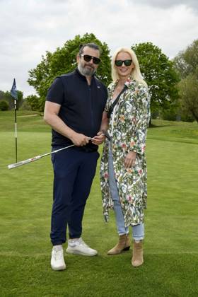 ABB PROMIGOLF - Franziska Knuppe und Ehemann Christian Moestl zu Gast beim ersten Charity Promi-AM Golfrunier zu gunstemn von Kinderwohl Berlin und Geka e.V. auf dem Golf und Country Club am Motzener See in Mittenwalde Brandenburg am 09.05.2026 Brandenburg Deutschland