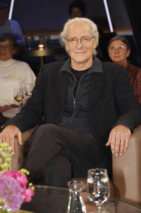 August Zirner bei der Aufzeichnung der NDR Talk Show im NDR Fernsehstudio Lokstedt. Hamburg, 08.05.2026