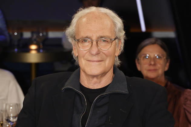 August Zirner bei der Aufzeichnung der NDR Talk Show im NDR Fernsehstudio Lokstedt. Hamburg, 08.05.2026