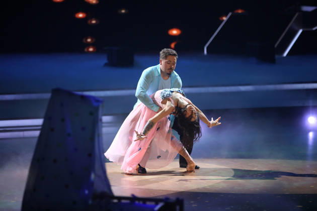LetÂ s Dance Show 9 in Köln Gustav Schäfer und Anastasia Maruster bei der 9. Tanzshow der 19. Staffel der RTL-Tanzshow LetÂ s Dance im Coloneum Köln NRW Deutschland Copyright: xMatthiasxGränzdörferx