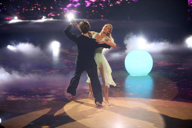 LetÂ s Dance Show 9 in Köln Anna-Carina Woitschack und Evgeny Vinokurov bei der 9. Tanzshow der 19. Staffel der RTL-Tanzshow LetÂ s Dance im Coloneum Köln NRW Deutschland Copyright: xMatthiasxGränzdörferx