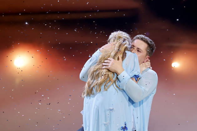 Schlagzeuger Gustav Schäfer (Tokio Hotel) - hier beim Tanz mit seiner Tochter Lotti - ist ausgeschieden bei der neunten Tanzshow der 19. Staffel der RTL-Tanzshow Lets Dance im Coloneum. Köln, 08.05.2026 NRW Deutschland Copyright: xChristophxHardtx