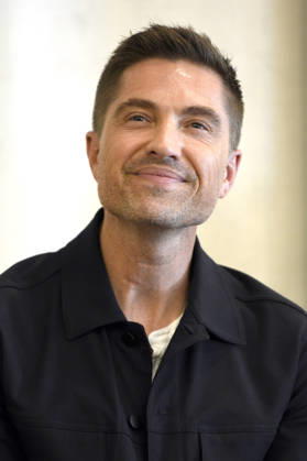 Eric Winter beim The Rookie - Panel auf der Night Sky Undercover Con 2026 im Cosmo Hotel Palace. Mailand, 09.05.2026