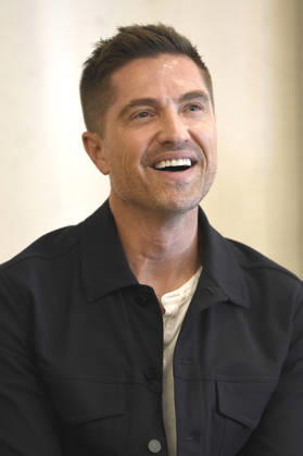 Eric Winter beim The Rookie - Panel auf der Night Sky Undercover Con 2026 im Cosmo Hotel Palace. Mailand, 09.05.2026
