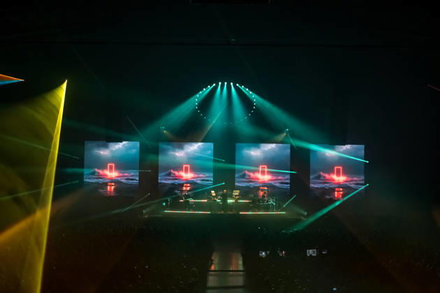 Christopher von Deylen alias Schiller während des Auftaktkonzerts der EUPHORIA In Surround Sound Die Arena Tour 2026 am 9. Mai 2026 in der QUARTERBACK Immobilien ARENA in Leipzig. Die aktuelle Tournee präsentiert das neue Album Euphoria mit immersiver Licht- und Surround-Show. Schiller 2026
