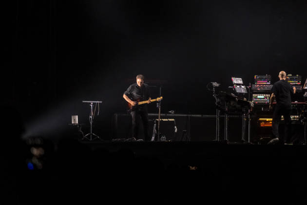 Christopher von Deylen alias Schiller während des Auftaktkonzerts der EUPHORIA In Surround Sound Die Arena Tour 2026 am 9. Mai 2026 in der QUARTERBACK Immobilien ARENA in Leipzig. Die aktuelle Tournee präsentiert das neue Album Euphoria mit immersiver Licht- und Surround-Show. Schiller 2026