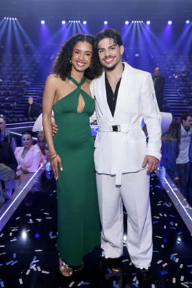 Die Kandidaten Noemi Stefaniak und Paco Lazar Simic als Paar im Finale der 22. Staffel der deutschen Gesangs-Castingshow Deutschland sucht den Superstar (DSDS) in den MMC-Studios. Köln, 09.05.2026 NRW Deutschland Copyright: xChristophxHardtx