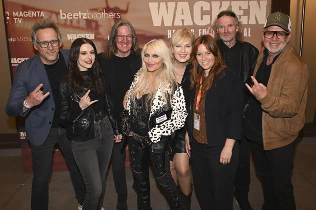 Gast, Jennifer Haben, Thomas Jensen, Doro Pesch, Cordula Kablitz-Post, Adele Kohout, Holger Hübner und Christian Beetz bei der Premiere des Magenta TV-Dokumentarfilms Wacken - Hearts Full of Metal auf dem DOK.fest München 2026 im Deutschen Theater. München, 09.05.2026
