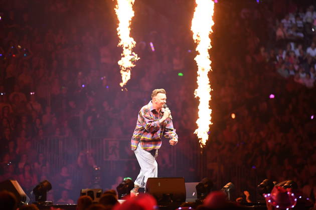 Ben Zucker singt bei der Schlagernacht des Jahres in der Kölner LANXESS arena vor 9.000 Fans. Köln, 09.05.2026 NRW DE