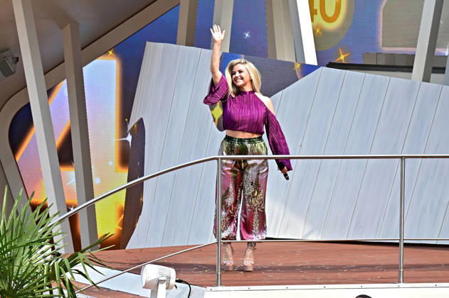ZDF - Fernsehgarten. Sängerin Beatrice Egli während der ZDF - Unterhaltungsshow Fernsehgarten am 10.05.2026 in Mainz. 20260510MWI120394
