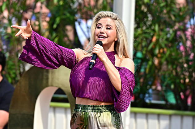 Entertainment Bilder des Tages ZDF - Fernsehgarten. Sängerin Beatrice Egli während der ZDF - Unterhaltungsshow Fernsehgarten am 10.05.2026 in Mainz. 20260510MWI120449