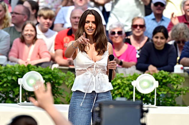ZDF - Fernsehgarten. Sängerin Vanessa Mai während der ZDF - Unterhaltungsshow Fernsehgarten am 10.05.2026 in Mainz. 20260510MWI120712