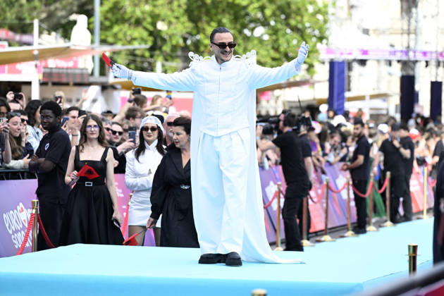 VIENNA, AUSTRIA 20260510 Alis representing Albania on the turquoise carpet ahead of next week s semi finals and final of this year s Eurovision Song Contest ESC in Vienna, Austria WIEN AUSTRIA x10070x  Copyright: xJessicaxGow TTx EUROVISION 2026 TURQUOISE CARPET K0Yq5jFverA