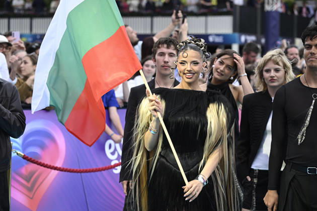 VIENNA, AUSTRIA 20260510 Dara representing Bulgaria on the turquoise carpet ahead of next week s semi finals and final of this year s Eurovision Song Contest ESC in Vienna, Austria WIEN AUSTRIA x10070x  Copyright: xJessicaxGow TTx EUROVISION 2026 TURQUOISE CARPET tSeAtDgvv3Y