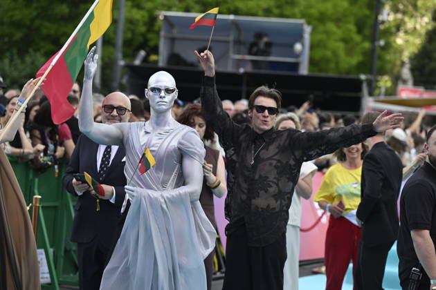 VIENNA, AUSTRIA 20260510 Lion Ceccah representing Lithuania on the turquoise carpet for next weeks semi-finals and final of this years Eurovision Song Contest ESC in Vienna, Austria VIENNA AUSTRIA x10070x  Copyright: xJessicaxGow TTx EUROVISION 2026 TURKOSA MATTAN KfwhxW3SqQM