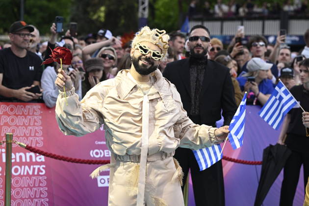 VIENNA, AUSTRIA 20260510 Akylas representing Greece on the turquoise carpet ahead of next week s semi finals and final of this year s Eurovision Song Contest ESC in Vienna, Austria WIEN AUSTRIA x10070x  Copyright: xJessicaxGow TTx EUROVISION 2026 TURQUOISE CARPET l7jAgWUVN-E