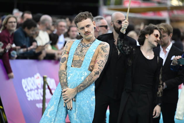 VIENNA, AUSTRIA 20260510 Jonas Lovv representing Norway on the turquoise carpet for next weeks semi-finals and final of this years Eurovision Song Contest ESC in Vienna, Austria VIENNA AUSTRIA x10070x  Copyright: xJessicaxGow TTx EUROVISION 2026 TURKOSA MATTAN mdZfzLxB-oE