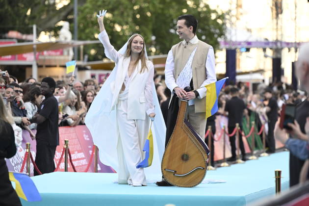 VIENNA, AUSTRIA 20260510 The teams representing Ukraine on the turquoise carpet for next weeks semi-finals and final of this years Eurovision Song Contest ESC in Vienna, Austria VIENNA AUSTRIA x10070x  Copyright: xJessicaxGow TTx EUROVISION 2026 TURKOSA MATTAN Eiztl2nr7dQ