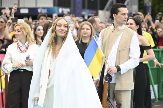 VIENNA, AUSTRIA 20260510 The teams representing Ukraine on the turquoise carpet for next weeks semi-finals and final of this years Eurovision Song Contest ESC in Vienna, Austria VIENNA AUSTRIA x10070x  Copyright: xJessicaxGow TTx EUROVISION 2026 TURKOSA MATTAN pJ5IgRplZVM