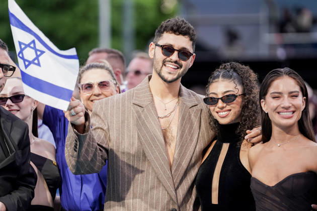 10.05.2026 - Europa, Österreich, Wien: Eröffnungszeremonie Turquoise Carpet Event des 70. Eurovision Song Contest 2026 am Rathausplatz; Noam Bettan mit dem Song Michelle für Israel Copyright: xLUKAxKOLANOVICx
