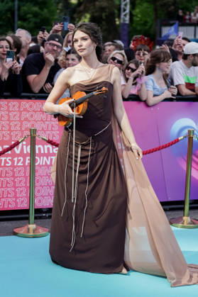 10.05.2026 - Europa, Österreich, Wien: Eröffnungszeremonie Turquoise Carpet Event des 70. Eurovision Song Contest 2026 am Rathausplatz; Eva Marija mit dem Song Mother Nature für Luxemburg Copyright: xLUKAxKOLANOVICx
