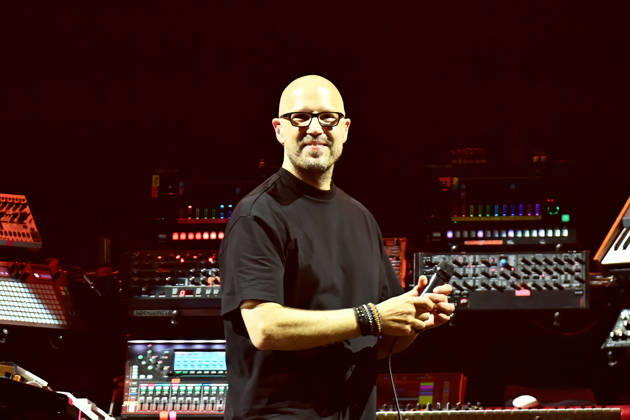 Schiller - Euphoria - The Laser Experience am 10.05.2026 in der Rudolf Weber-Arena in Oberhausen Schiller ( Christopher von Deylen ) steht am 10.05.2026 in der Rudolf Weber-Arena in Oberhausen auf der Bühne.