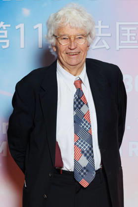 11 eme Festival du Cinéma Chinois en France au cinema Pathe Palace Arrivees des celebrites sur le tapis rouge Jean Jacques Annaud Opening of the 11th Chinese Film Festival in France at the Pathe Palace cinema in Paris 455754 2026 05 10  Copyright: xSebastienxFremontx xStarfacex STAR_455754_011