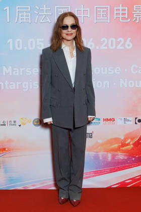 11 eme Festival du Cinéma Chinois en France au cinema Pathe Palace Celebrity arrivals on the red carpet Isabelle Huppert Opening of the 11th Chinese Film Festival in France at the Pathe Palace cinema in Paris 455754 2026 05 10  Copyright: xSebastienxFremontx xStarfacex STAR_455754_026