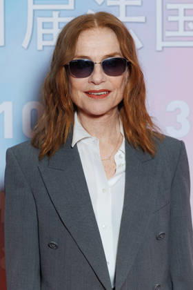 11 eme Festival du Cinéma Chinois en France au cinema Pathe Palace Celebrity arrivals on the red carpet Isabelle Huppert Opening of the 11th Chinese Film Festival in France at the Pathe Palace cinema in Paris 455754 2026 05 10  Copyright: xSebastienxFremontx xStarfacex STAR_455754_031
