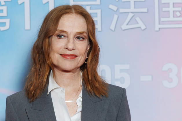 11 eme Festival du Cinéma Chinois en France au cinema Pathe Palace Celebrity arrivals on the red carpet Isabelle Huppert Opening of the 11th Chinese Film Festival in France at the Pathe Palace cinema in Paris 455754 2026 05 10  Copyright: xSebastienxFremontx xStarfacex STAR_455754_047