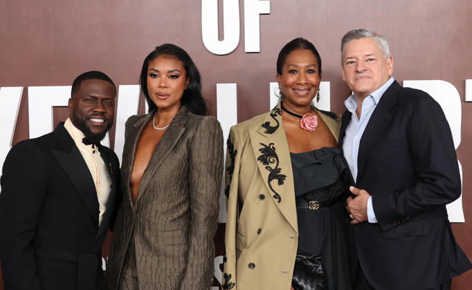 The Roast Of Kevin Hart Red Carpet At Netflix Is A Joke Fest Los Angeles CA May 10: Kevin Hart ,Eniko Hart, Nicole Avant, Ted Sarandos. at The Roast Of Kevin Hart Red Carpet At Netflix Is A Joke Fest held at The Kia Forum in Los Angeles, CA. on May 10, 2026 Credit: AdMedia Los Angeles CA United States EDITORIAL USE ONLY  Copyright: xx ADx admphotostwo988173