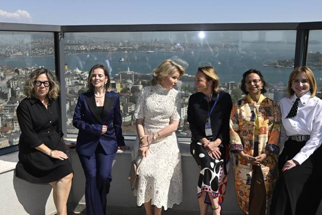 Queen Mathilde Attends 2026 Turkey Economic Mission ISTANBUL, TURKEY - MAY 11: Queen Mathilde of Belgium pictured attending The business world and entrepreneurship as drivers of women s empowerment during the Belgian Economic Mission to the Republic of Turkey on May 11, 2026 in Istanbul, Turkey, 11 05 2026 Istanbul Turkey  Copyright: xPhilipxReynaersx