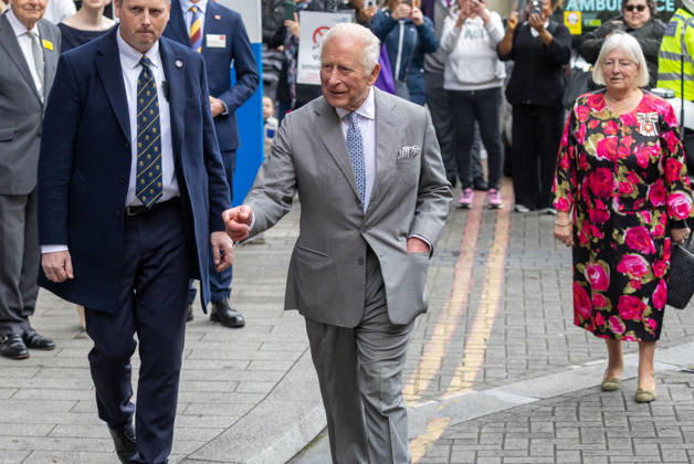 May 11, 2026, London, England, United Kingdom: King CHARLES III leaves GuyÃ¢â‚¬â ¢s NHS Cancer Centre after a visit. London United Kingdom - ZUMAs262 20260511_zip_s262_050 Copyright: xTayfunxSalcix