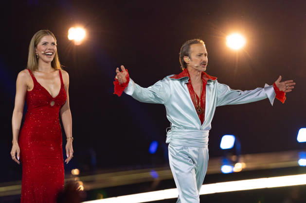 Eurovision Song Contest 2025 Dress Rehearsal 2 of First Semi Final, 11.05.2026 VIENNA, AUSTRIA - 11 MAY 2026: Image shows Eurovision hosts Victoria Swarovski and Michael Ostrowski during Eurovision Song Contest 2025 Dress Rehearsal 2 of First Semi Final at Wiener Stadthalle on 11 05 2026 in Vienna, Austria. Vienna Wiener Stadthalle Austria Copyright: xBEAUTIFULxSPORTS Froehlichx