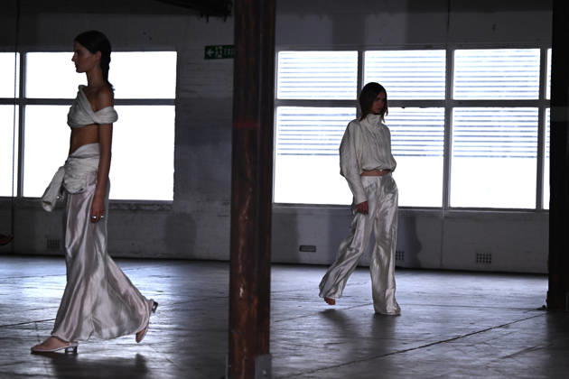 AUSTRALIAN FASHION WEEK, Models walk the runway wearing creations by Australian designer Bianca Spender, during Australian Fashion Week in Sydney, Tuesday, May 12, 2026. ( NO ARCHIVING SYDNEY NEW SOUTH WALES AUSTRALIA  Copyright: xDANxHIMBRECHTSx 20260512126651447282