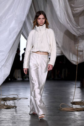 AUSTRALIAN FASHION WEEK, A model walks the runway wearing creations by Australian designer Bianca Spender, during Australian Fashion Week in Sydney, Tuesday, May 12, 2026. ( NO ARCHIVING SYDNEY NEW SOUTH WALES AUSTRALIA  Copyright: xDANxHIMBRECHTSx 20260512145209526917