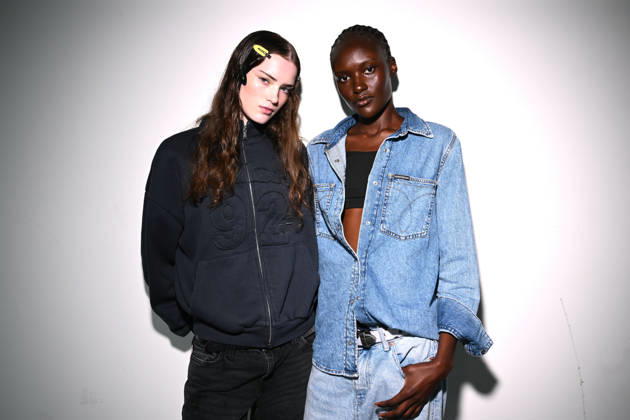 AUSTRALIAN FASHION WEEK, Models pose backstage ahead of the runway show by Australian designer Bianca Spender, during Australian Fashion Week in Sydney, Tuesday, May 12, 2026. ( NO ARCHIVING SYDNEY NEW SOUTH WALES AUSTRALIA  Copyright: xDANxHIMBRECHTSx 20260512140495748816