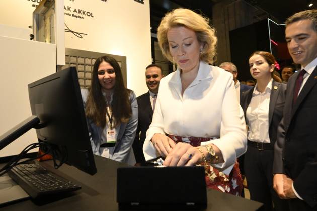 Queen Mathilde Attends 2026 Turkey Economic Mission ISTANBUL, TURKEY - MAY 12: Queen Mathilde of Belgium pictured attending the meeting From Industry 4.0 to 5.0: A Belgian-Turkish Dialogue on the Future of Manufacturing amid Global Geopolitical Shifts during the Belgian Economic Mission to the Republic of Turkey on May 12, 2026 in Istanbul, Turkey, 12 05 2026 Istanbul Turkey  Copyright: xPhilipxReynaersx