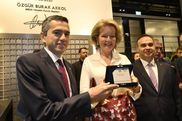 Queen Mathilde Attends 2026 Turkey Economic Mission ISTANBUL, TURKEY - MAY 12: Queen Mathilde of Belgium pictured attending the meeting From Industry 4.0 to 5.0: A Belgian-Turkish Dialogue on the Future of Manufacturing amid Global Geopolitical Shifts during the Belgian Economic Mission to the Republic of Turkey on May 12, 2026 in Istanbul, Turkey, 12 05 2026 Istanbul Turkey  Copyright: xPhilipxReynaersx