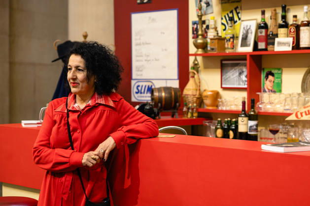 When Words Fall Silent, Cinema Speaks by Zineb Sedira at Tate Britain, London, UK 12 May 2026 Algerian-French artist Zineb Sedira poses with her new commission When Words Fall Silent, Cinema Speaks in the Duveen Galleries at Tate Britain, London, UK, on 12 May 2026. The large-scale immersive installation, the artist s largest UK commission to date, draws on family archives and the history of cinema to explore themes of memory, migration and trauma., Credit:Pete Speller Avalon Copyright: xPetexSpellerx xAvalonx 1098289143