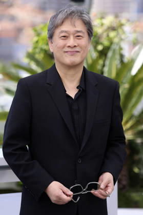 Park Chan-wook beim Photocall mit der Jury auf dem Festival de Cannes 2026 79 Internationale Filmfestspiele von Cannes am Palais des Festivals. Cannes, 12.05.2026
