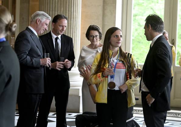 The King Receives The Belgian Winter Olympics And Paralympics Athletes BRUSSELS, BELGIUM - MAY 12 : King Philippe receives the Belgian athletes who represented our country at the Milan-Cortina Winter Olympics and Paralympics at Laeken Castle. The athletes support staff and representatives of the Belgian Olympic and Interfederal Committee (BOIC-COIB), the Belgian Paralympic Committee (BPC) and the relevant sports federations will also be present..on May 12, 2026 in Brussels, Belgium, 12 05 2026 Brussels Belgium  Copyright: xBertxVanxDenxBrouckex