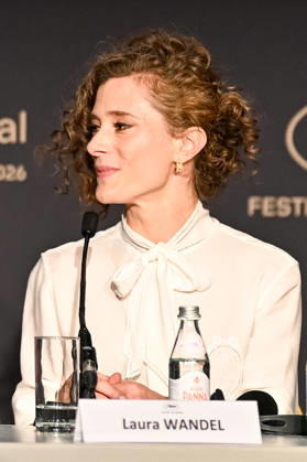 Laura Wandel lors de la conférence de presse du jury lors du 79ème Festival International du Film de Cannes 12 23 mai 2026 , le 12 mai 2026 Estelle Carlier Pool Bestimage Press conference of the jury during the 79th Cannes International Film Festival on May 12th, 2026 Cannes France  Copyright: xEstellexCarlierx xPoolx xBestimagexEstellexCarlierx xPoolx xBestimagex