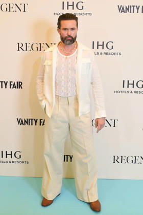Emmett J Scanlan at the photocall of the Vanity Fair event on the beach of the Carlton Hotel during the 79th International Film Festival in Cannes, France, May 12, 2026 Lionel Urman Bestimage Celebs attend the Vanity Fair Lunch during the 79th annual Cannes Film Festival at Carlton Beach Club on May 12, 2026 in Cannes, France Paris France  Copyright: xLIONELxURMANxx xBESTIMAGExLIONELxURMANxx xBESTIMAGEx